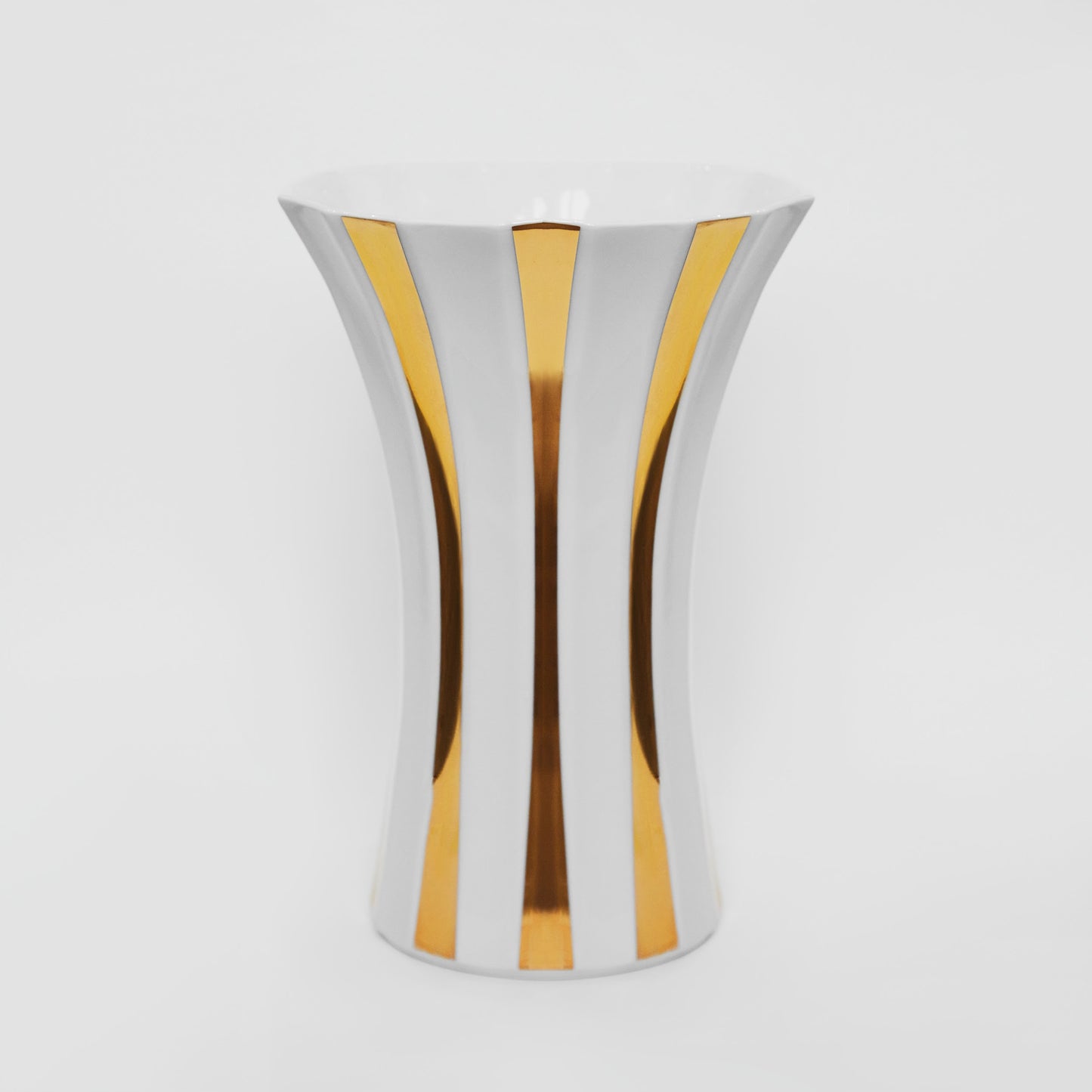 Ваза Goldfinger Porcelain T gold stripe
